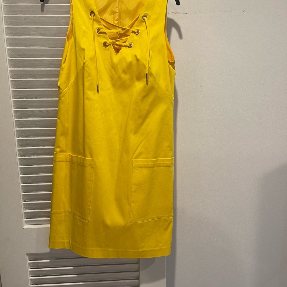 Dress - Picture 5 of 5